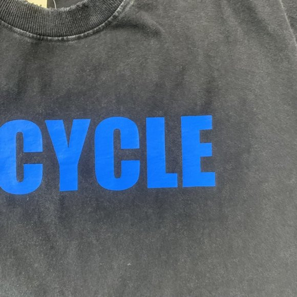 Gallery Gray Short Sleeve Letter Graffiti Print - Picture 11 of 12